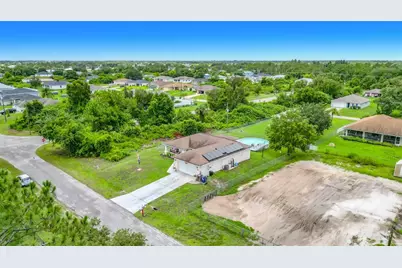 2903 38th Street SW, Lehigh Acres, FL 33976 - Photo 12