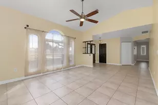 10033 Stonecrop Ave, Englewood, FL 34224 - Photo 6