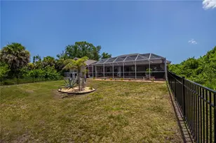 113 Red Cedar Park, Rotonda West, FL 33947 - Photo 4