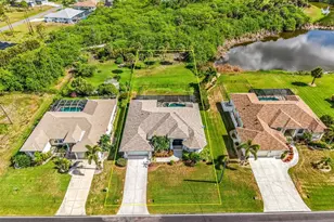 1146 Rotonda Cir, Rotonda West, FL 33947 - Photo 2