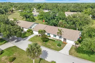 3979 Oakhurst Blvd, Sarasota, FL 34233 - Photo 36