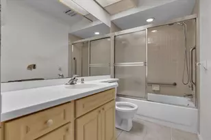 3979 Oakhurst Blvd, Sarasota, FL 34233 - Photo 26