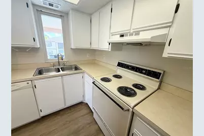 19505 Quesada Avenue #KK204, Port Charlotte, FL 33948 - Photo 6