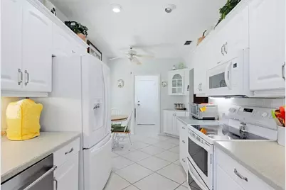 1703 Moon Drive, Venice, FL 34292 - Photo 10