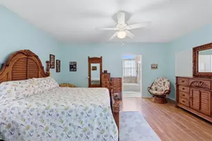 1703 Moon Dr, Venice, FL 34292 - Photo 30