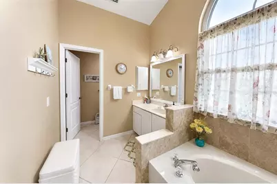 1703 Moon Drive, Venice, FL 34292 - Photo 32