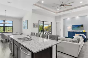 635 NE 7th Terrace, Cape Coral, FL 33909 - Photo 12