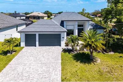 635 NE 7th Terrace, Cape Coral, FL 33909 - Photo 1