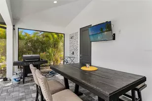 635 NE 7th Terrace, Cape Coral, FL 33909 - Photo 26