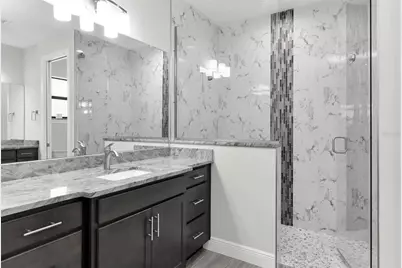 635 NE 7th Terrace, Cape Coral, FL 33909 - Photo 16