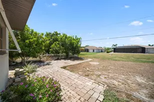 28 Clintwood Ave, Englewood, FL 34223 - Photo 22