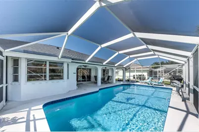 538 W Cashew, Punta Gorda, FL 33955 - Photo 2