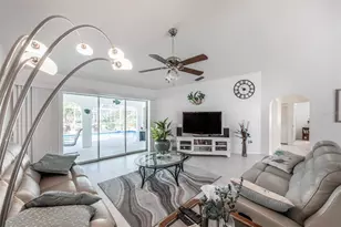 538 W Cashew, Punta Gorda, FL 33955 - Photo 6