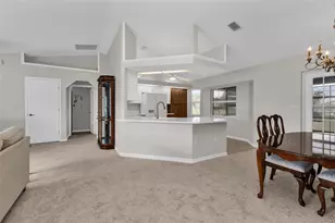 29 Seasons Dr, Punta Gorda, FL 33983 - Photo 10