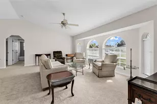 29 Seasons Dr, Punta Gorda, FL 33983 - Photo 8