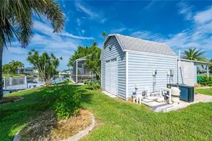 731 Tangerine Ct, Punta Gorda, FL 33950 - Photo 32