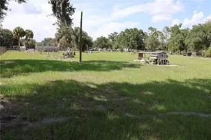 699 Baker St, Wauchula, FL 33873 - Photo 2