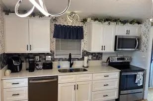 5696 Holiday Park Blvd, North Port, FL 34287 - Photo 10