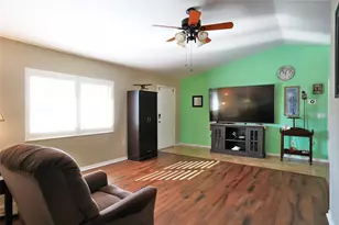 19891 Midway Blvd, Port Charlotte, FL 33948 - Photo 6