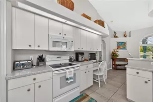 3015 Wisteria Pl, Punta Gorda, FL 33950 - Photo 18