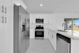 1157 NW 7th Ave, Cape Coral, FL 33993 - Photo 22