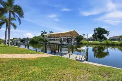 4310 Palm Drive, Punta Gorda, FL 33950 - Photo 2