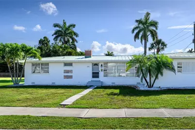 330 Harvey Street, Punta Gorda, FL 33950 - Photo 2