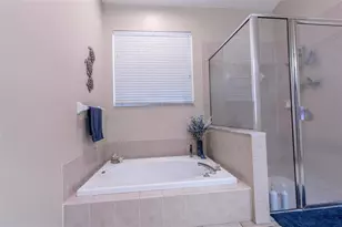 7605 Nottinghill Sky Dr, Apollo Beach, FL 33572 - Photo 34