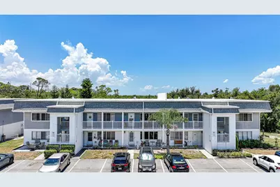 22375 Edgewater Drive #236, Punta Gorda, FL 33980 - Photo 4