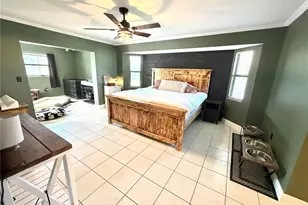 1087 Bay Harbor Dr, Englewood, FL 34224 - Photo 10