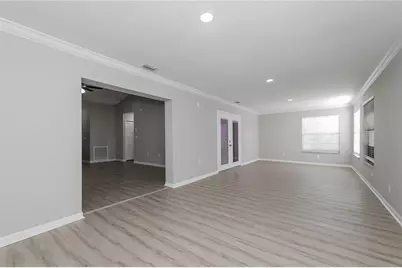117 Dorchester Court, Kissimmee, FL 34758 - Photo 2