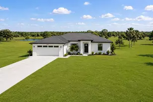 7042 Grove Blvd, Punta Gorda, FL 33982 - Photo 2