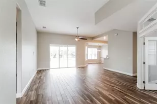 2954 Dunhill Cir, Lakeland, FL 33810 - Photo 2