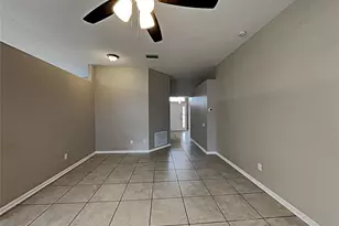10328 Soaring Eagle Dr, Riverview, FL 33578 - Photo 2