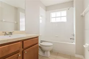 15520 Telford Spring Dr, Ruskin, FL 33573 - Photo 10