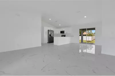 1808 NE 44th Street, Cape Coral, FL 33909 - Photo 6