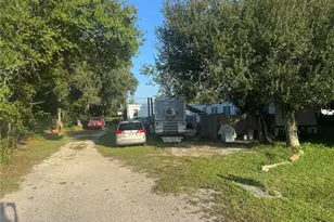 3135 SW Harvey Ave, Arcadia, FL 34266 - Photo 4
