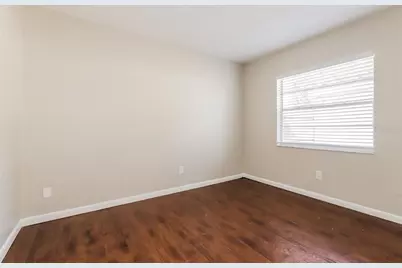 762 Isleton Drive, Brandon, FL 33511 - Photo 10