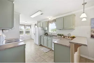 2 Holland Drive #39E, Punta Gorda, FL 33950 - Photo 2