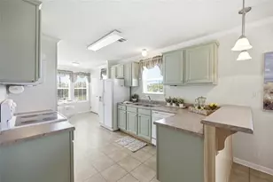 2 Holland Dr, Punta Gorda, FL 33950 - Photo 2