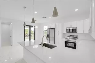153 Australian Dr, Rotonda West, FL 33947 - Photo 10