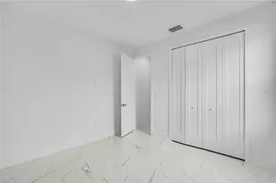 153 Australian Dr, Rotonda West, FL 33947 - Photo 28