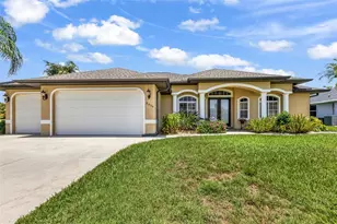 2430 Pebble Creek Pl, Port Charlotte, FL 33948 - Photo 4