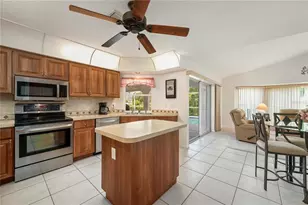 2231 Hamburg Ln, Punta Gorda, FL 33983 - Photo 12