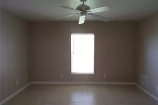 385 Sunflower St, Punta Gorda, FL 33982 - Photo 10