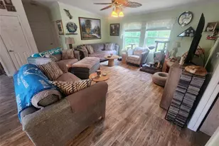 12398 SW Crenshaw Ave, Arcadia, FL 34269 - Photo 6