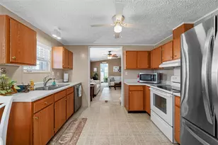 1000 Kings Hwy, Punta Gorda, FL 33980 - Photo 4