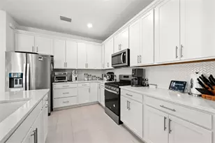 12461 Basalt Ln, Alva, FL 33920 - Photo 4