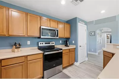 1927 NE 33rd Street, Cape Coral, FL 33909 - Photo 10