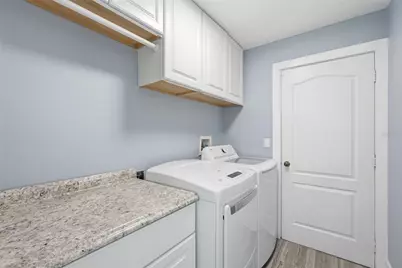 1927 NE 33rd Street, Cape Coral, FL 33909 - Photo 26